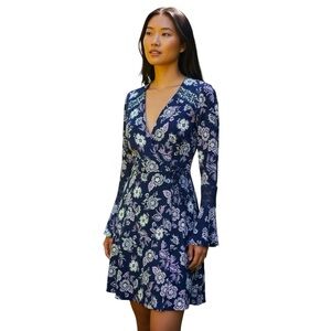 ASTR V-Neck Floral A-line Mini Dress